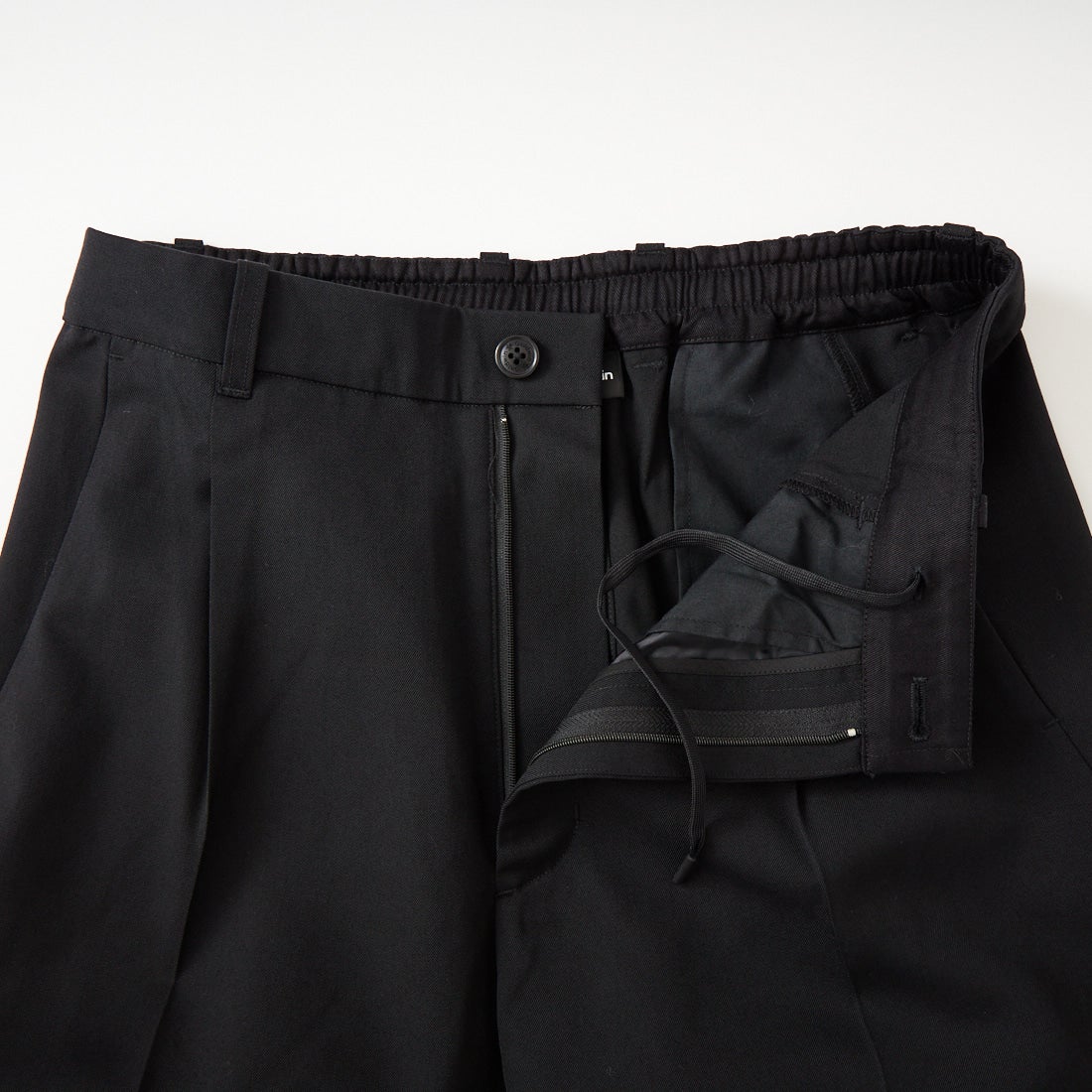 Goldwin [ゴールドウィン] ワンタックストレートウールパンツ [GL75753] BK