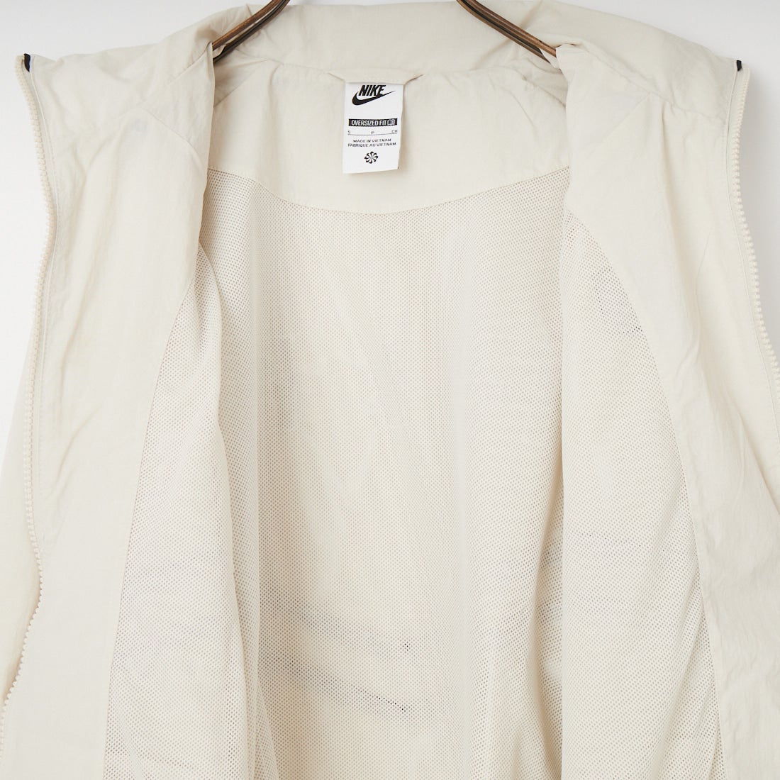 NIKE [ナイキ] ウィンドランナー トラックジャケット [IF1289] 072 LIGHT