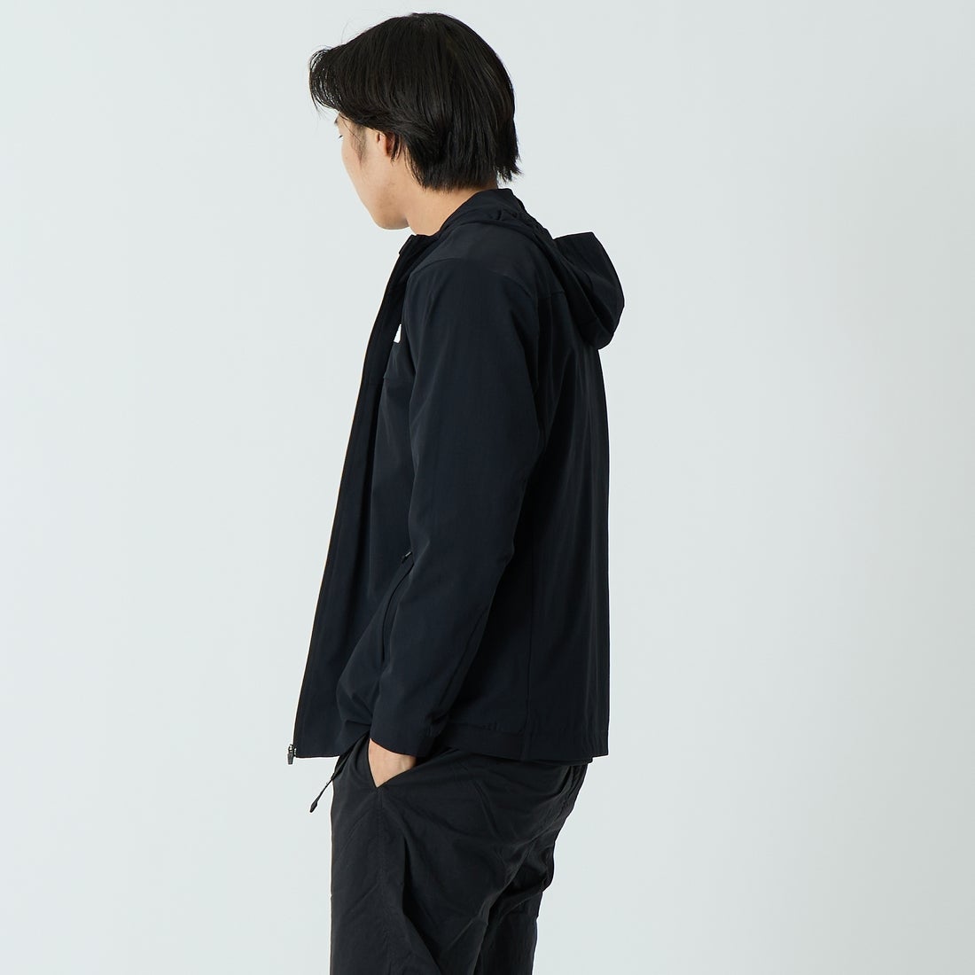 THE NORTH FACE [ザ ノースフェイス] フレキシブルフーディ [NP22581] K &&モデル身長：179cm 着用サイズ：M&&