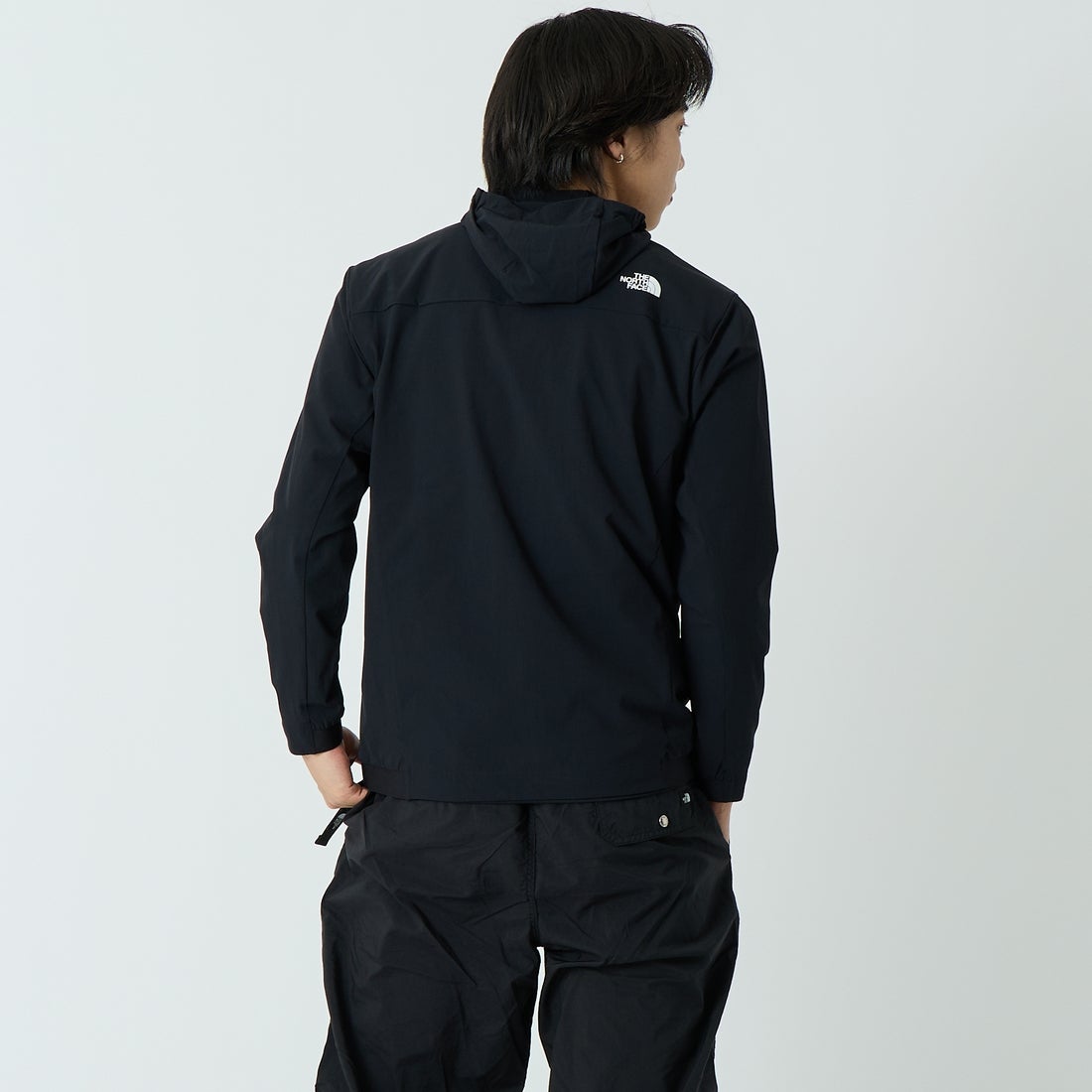 THE NORTH FACE [ザ ノースフェイス] フレキシブルフーディ [NP22581] K &&モデル身長：179cm 着用サイズ：M&&