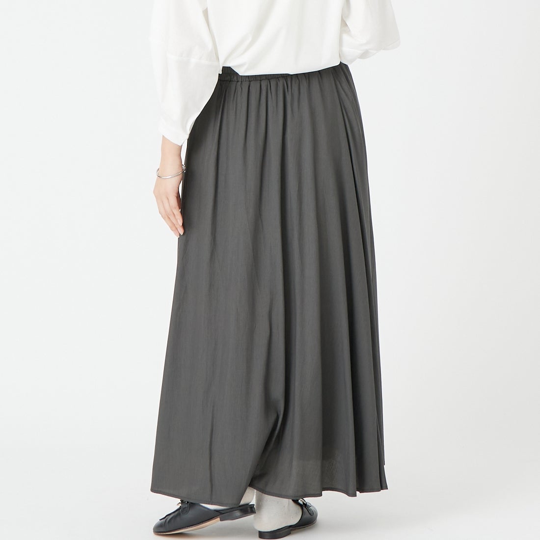 Jf Ready Made [ジェイエフレディメイド] エアリースカート [963-19250] 08 ﾁｬｺｰﾙ &&モデル身長：162cm 着用サイズ：F&&