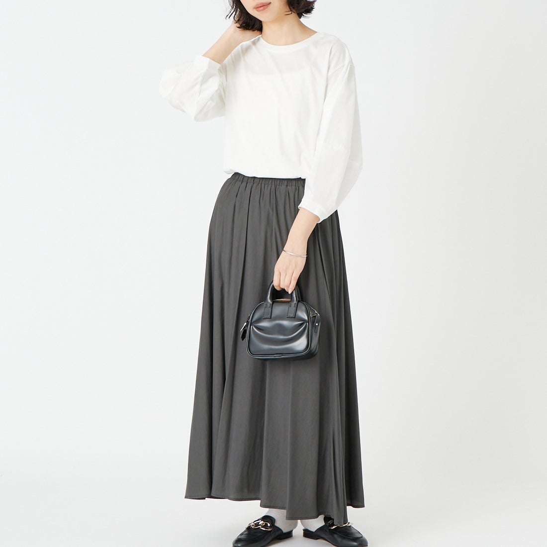 Jf Ready Made [ジェイエフレディメイド] エアリースカート [963-19250] 08 ﾁｬｺｰﾙ &&モデル身長：162cm 着用サイズ：F&&