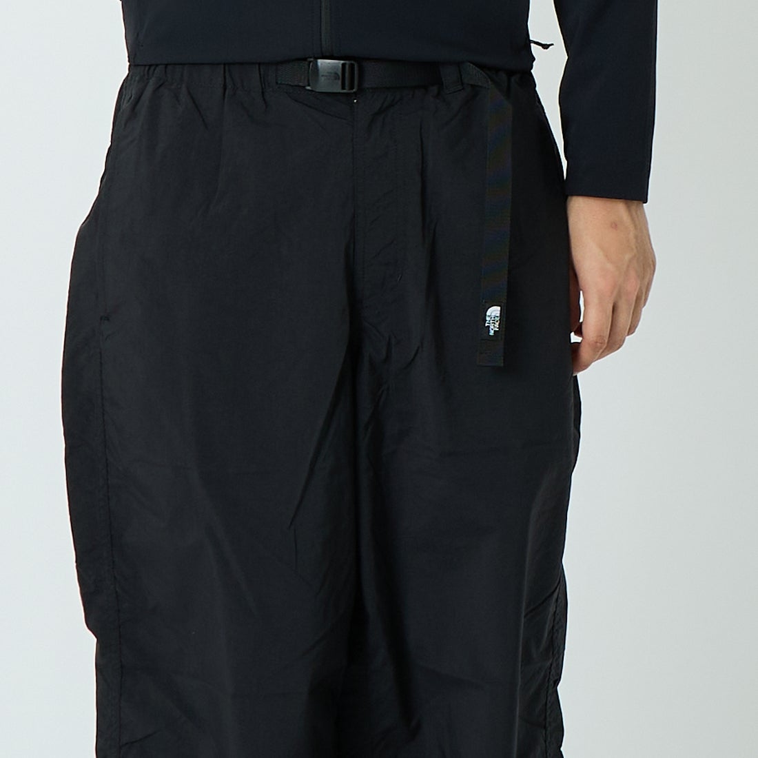 THE NORTH FACE [ザ ノースフェイス] コンパクトパンツ [NB82531] K &&モデル身長：179cm 着用サイズ：L&&