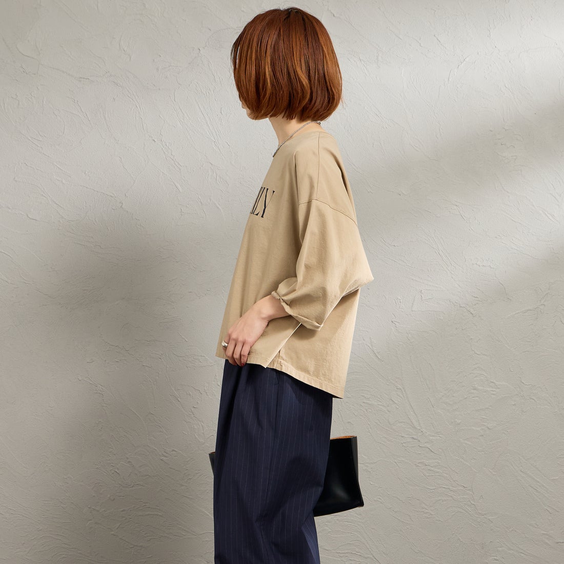 MICA&DEAL [マイカアンドディール] CHAILLY プリントプルオーバー [0126109036] BEIGE &&モデル身長：158cm 着用サイズ：F&&