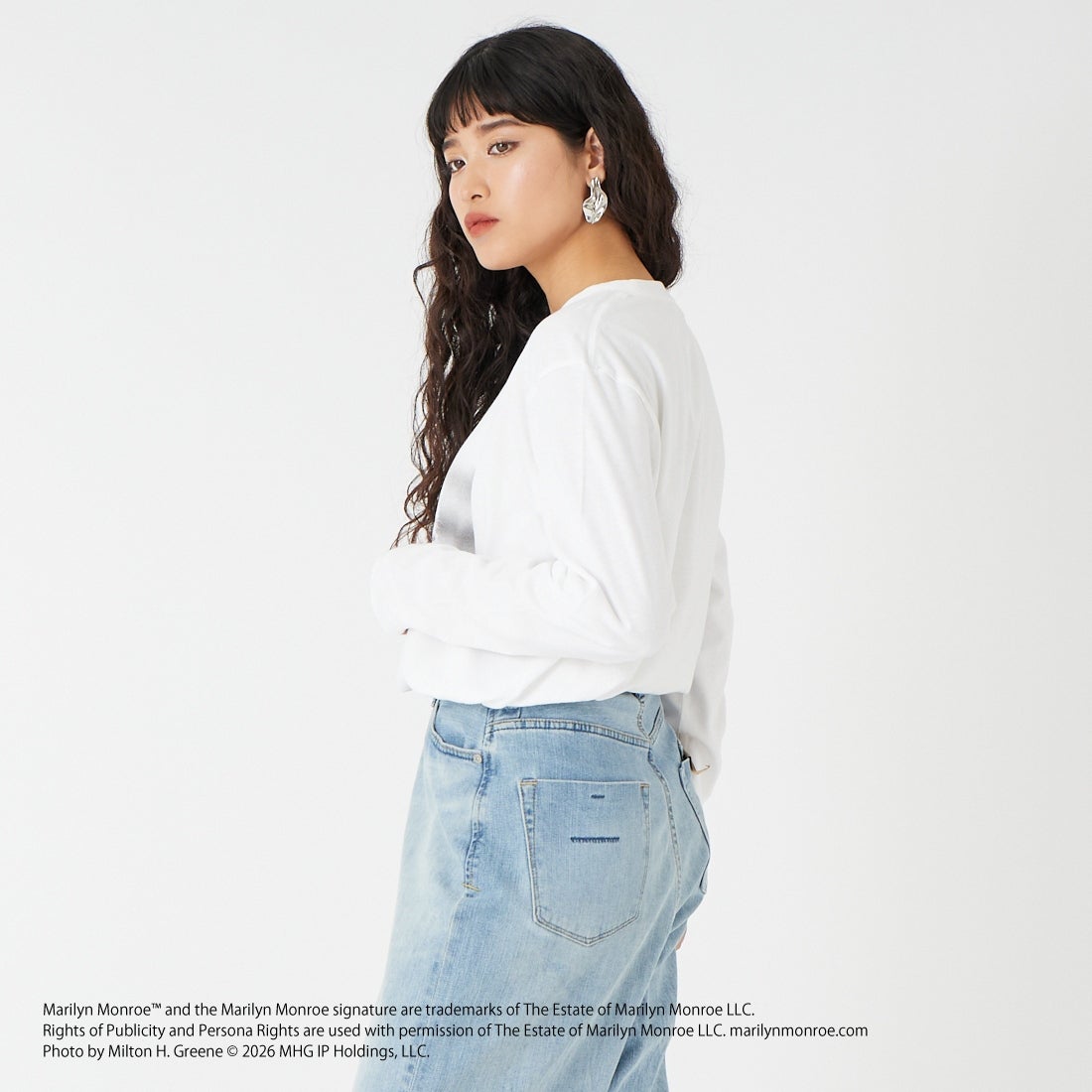 GOOD ROCK SPEED [グッドロックスピード] マリリン・モンロー ロングスリーブTシャツ [26MRM003W] WHITE &&モデル身長：162cm 着用サイズ：F&&