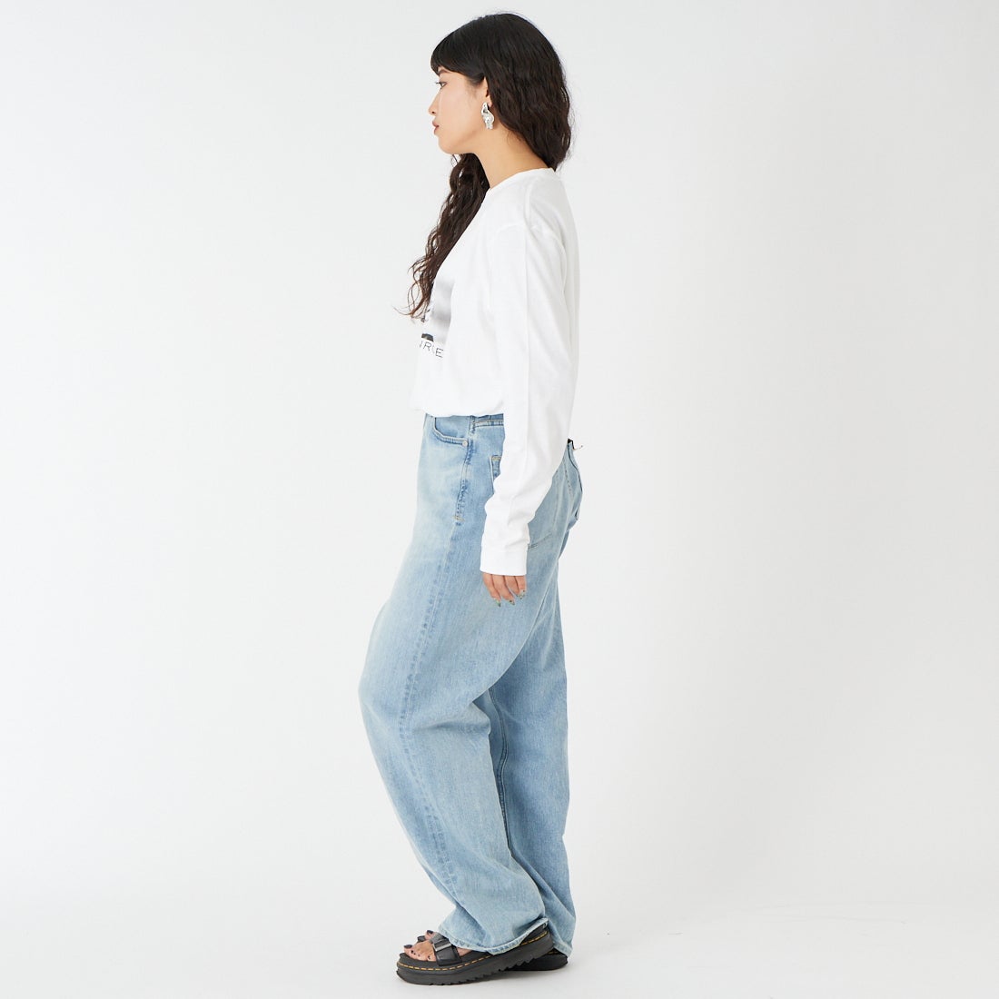 GOOD ROCK SPEED [グッドロックスピード] マリリン・モンロー ロングスリーブTシャツ [26MRM003W] WHITE &&モデル身長：162cm 着用サイズ：F&&