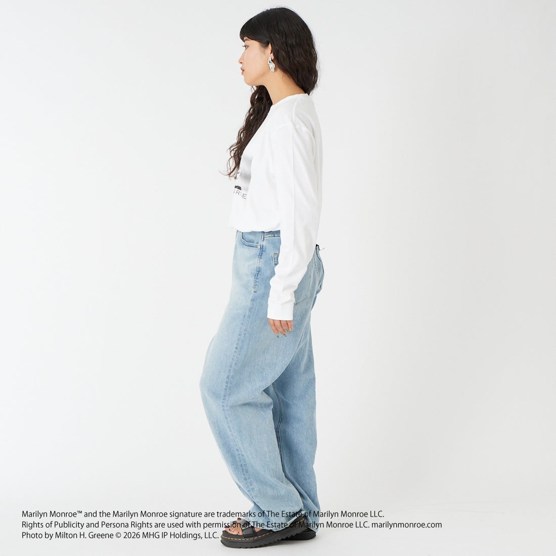 GOOD ROCK SPEED [グッドロックスピード] マリリン・モンロー ロングスリーブTシャツ [26MRM003W] WHITE &&モデル身長：162cm 着用サイズ：F&&