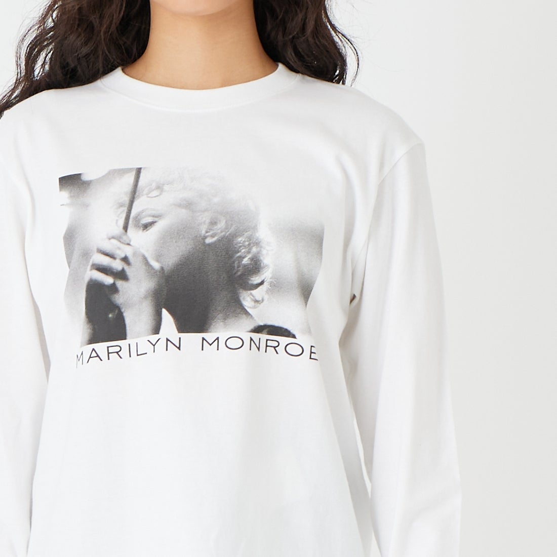 GOOD ROCK SPEED [グッドロックスピード] マリリン・モンロー ロングスリーブTシャツ [26MRM003W] WHITE &&モデル身長：162cm 着用サイズ：F&&