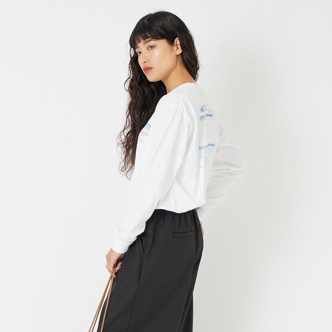 GOOD ROCK SPEED [グッドロックスピード] USPS ロングスリーブTシャツ [26USP001W] WHITE &&モデル身長：162cm 着用サイズ：F&&