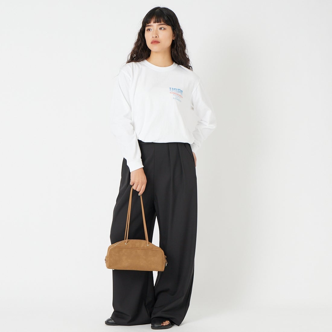 GOOD ROCK SPEED [グッドロックスピード] USPS ロングスリーブTシャツ [26USP001W] WHITE &&モデル身長：162cm 着用サイズ：F&&