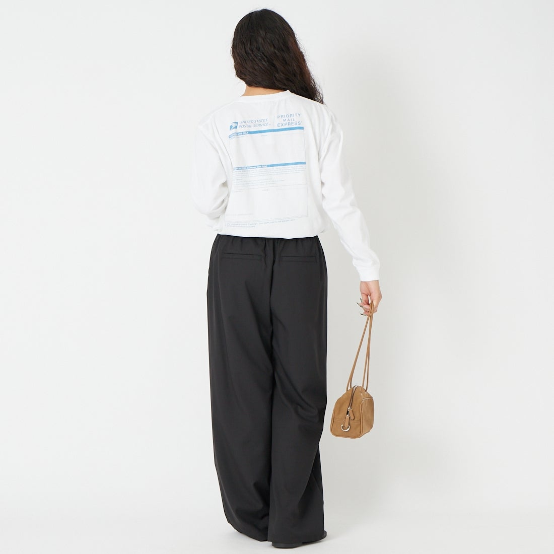 GOOD ROCK SPEED [グッドロックスピード] USPS ロングスリーブTシャツ [26USP001W] WHITE &&モデル身長：162cm 着用サイズ：F&&