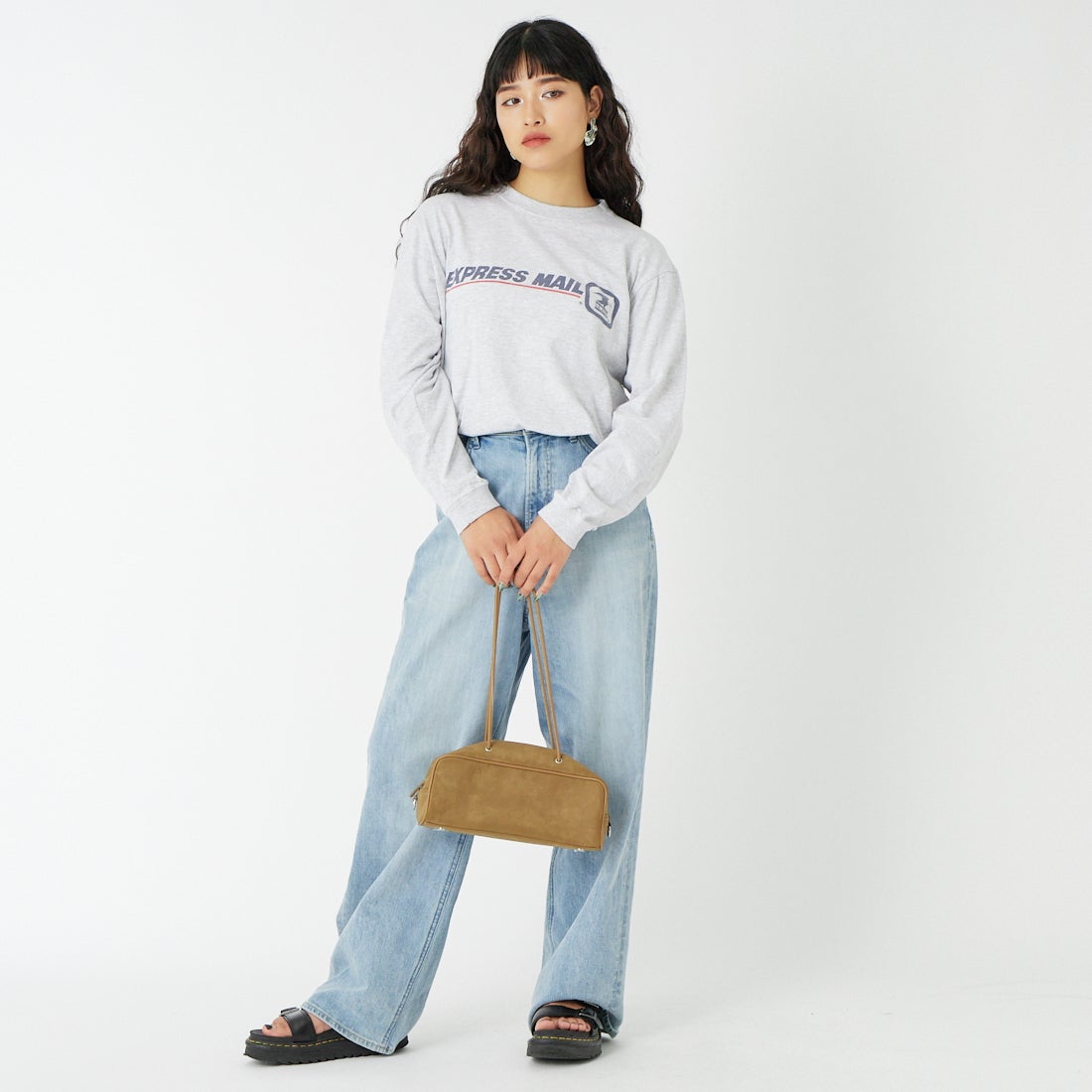 GOOD ROCK SPEED [グッドロックスピード] USPS ロングスリーブTシャツ [26USP002W] ASH &&モデル身長：162cm 着用サイズ：F&&