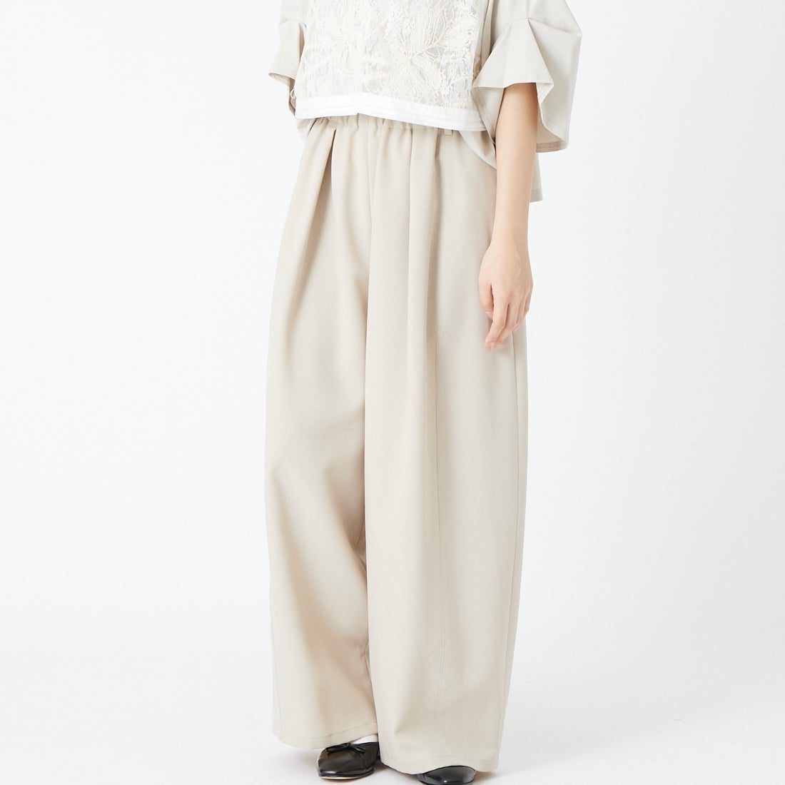 Jeans Factory Clothes [ジーンズファクトリークローズ] ドライトロピカルイージーワイドパンツ [LSJF-01] 19 BGE &&モデル身長：162cm 着用サイズ：36&&