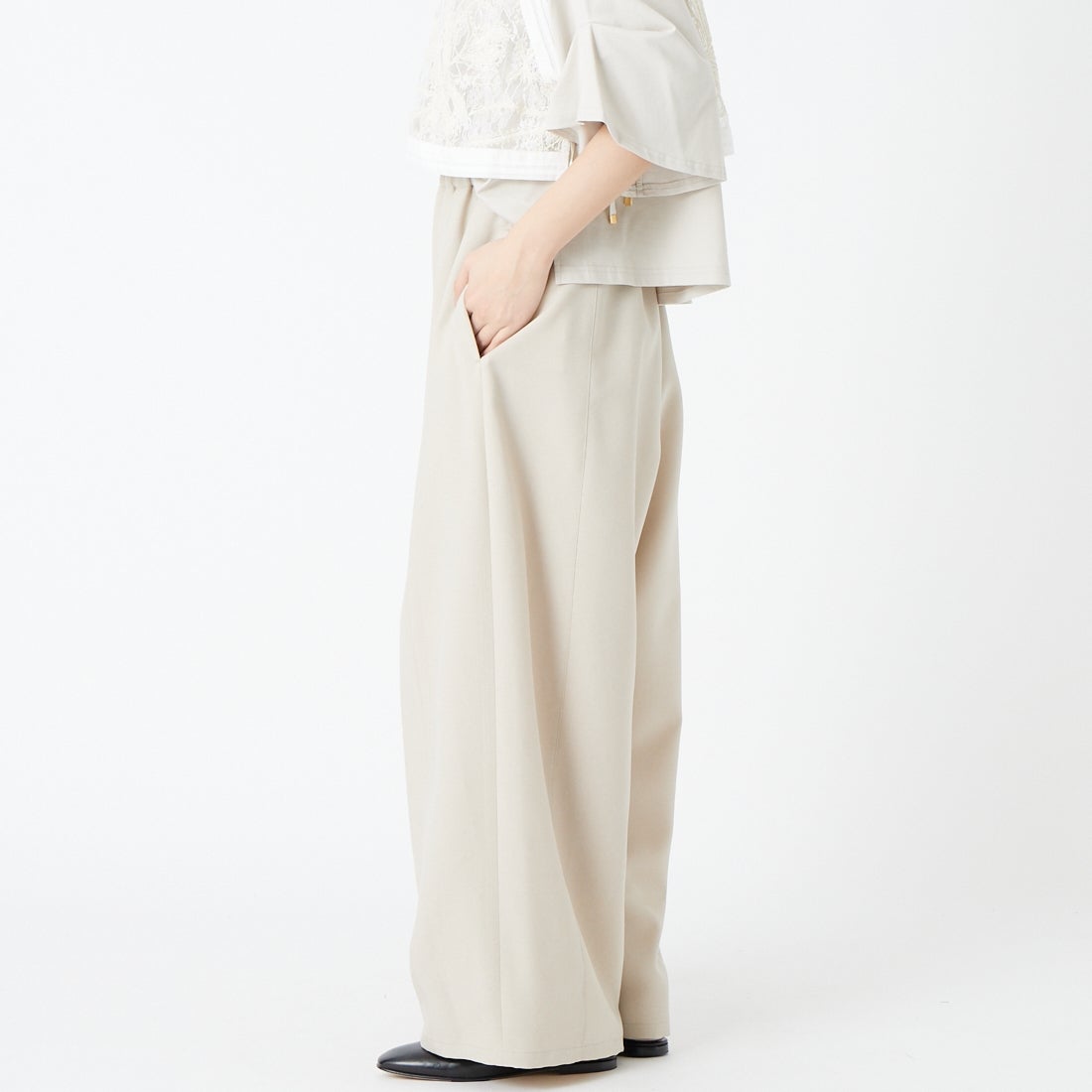 Jeans Factory Clothes [ジーンズファクトリークローズ] ドライトロピカルイージーワイドパンツ [LSJF-01] 19 BGE &&モデル身長：162cm 着用サイズ：36&&