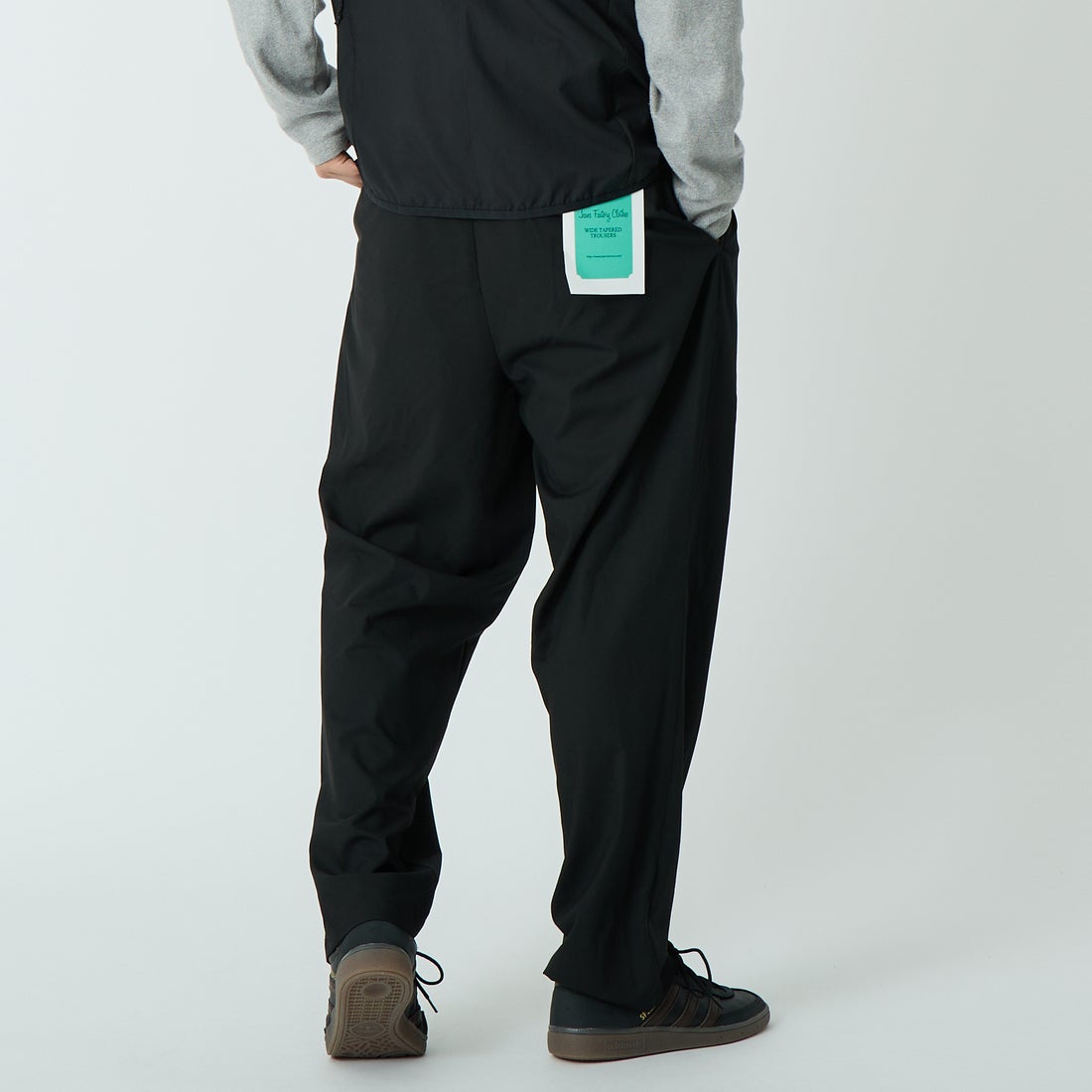 Jeans Factory Clothes [ジーンズファクトリークローズ] SIROトロ 2WAYストレッチワイドテーパードトラウザー [JFC-262-012] 61 BLK &&モデル身長：179cm 着用サイズ：XL&&
