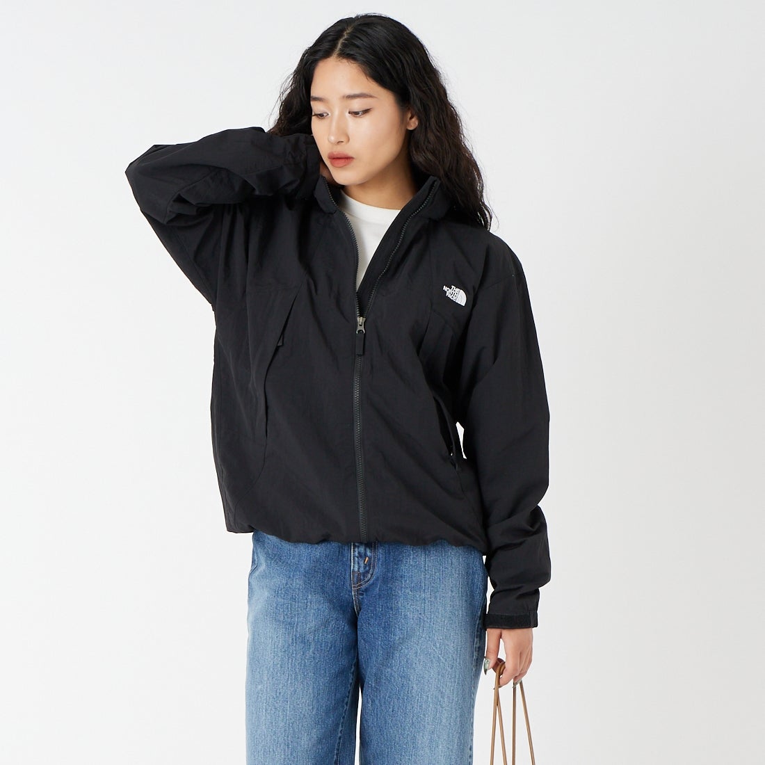 THE NORTH FACE [ザ ノースフェイス] バーサタイルブルゾン [NP22653] K &&モデル身長：162cm 着用サイズ：S&&
