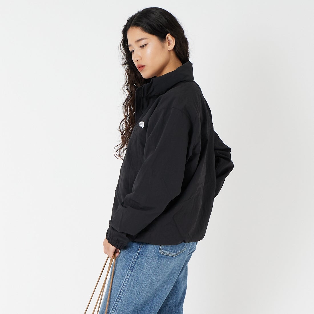 THE NORTH FACE [ザ ノースフェイス] バーサタイルブルゾン [NP22653] K &&モデル身長：162cm 着用サイズ：S&&