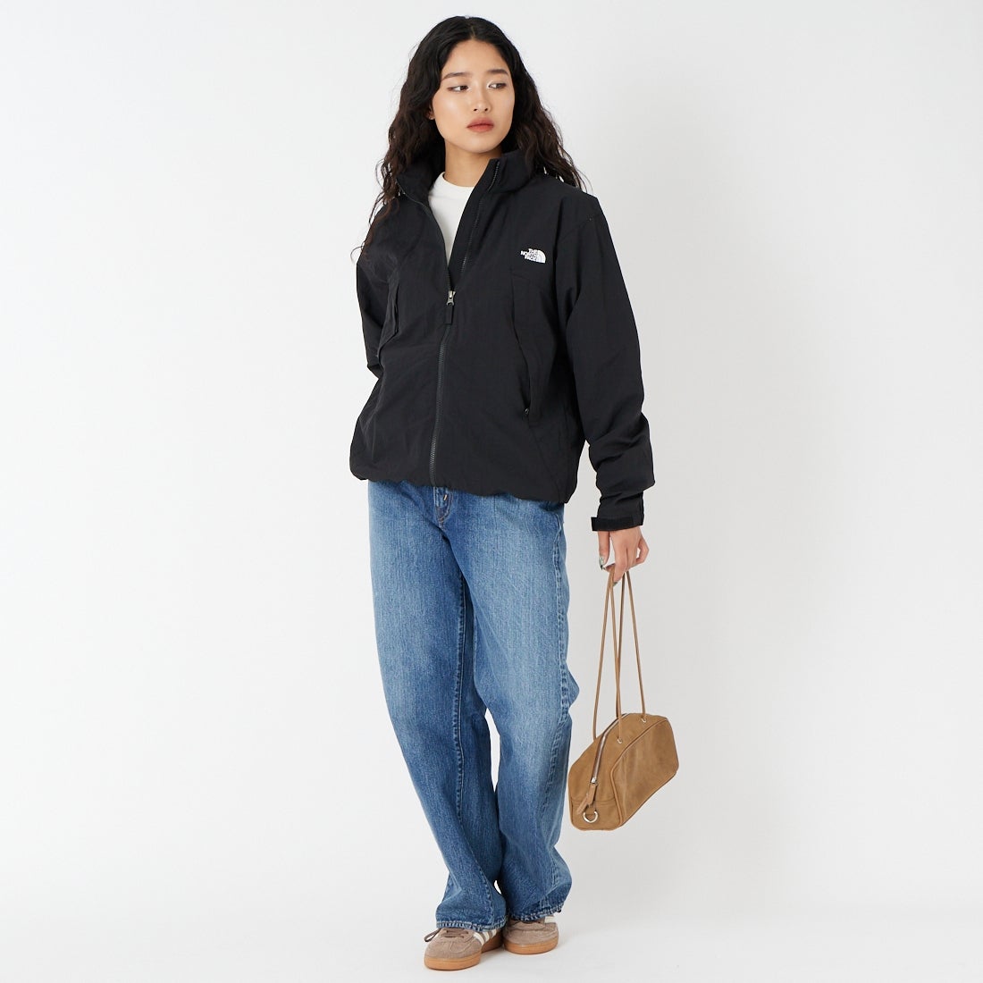 THE NORTH FACE [ザ ノースフェイス] バーサタイルブルゾン [NP22653] K &&モデル身長：162cm 着用サイズ：S&&