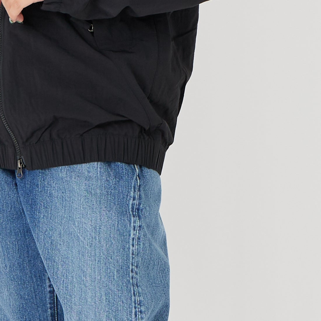 THE NORTH FACE [ザ ノースフェイス] バーサタイルブルゾン [NP22653] K &&モデル身長：162cm 着用サイズ：S&&