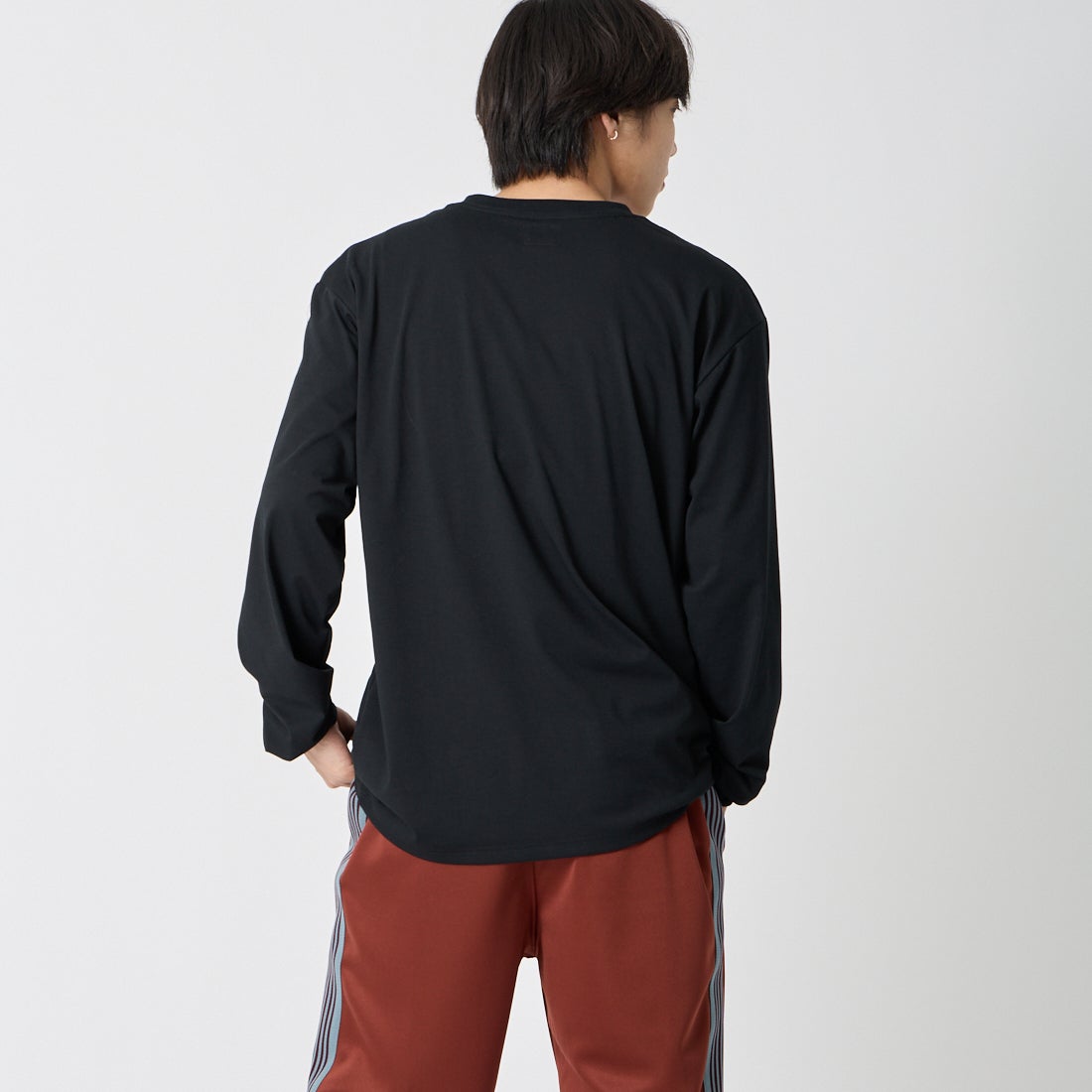 Needles [ニードルズ] ロングスリーブクルーネックTシャツ [SX449] C BLACK &&モデル身長：179cm 着用サイズ：M&&