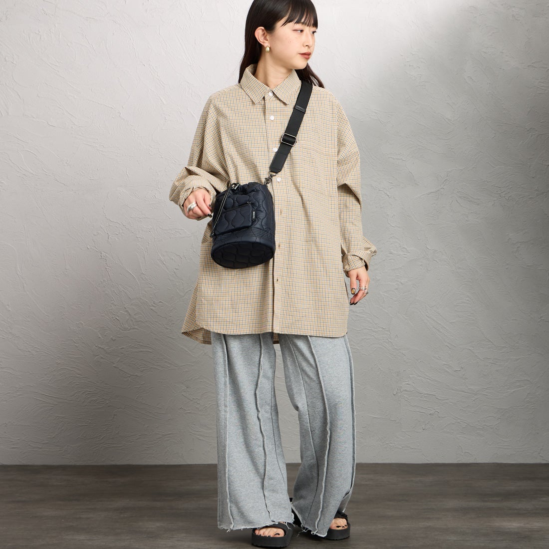 A SCENE [エーシーン] キルト巾着ショルダーバッグ [AS04-010] BLACK