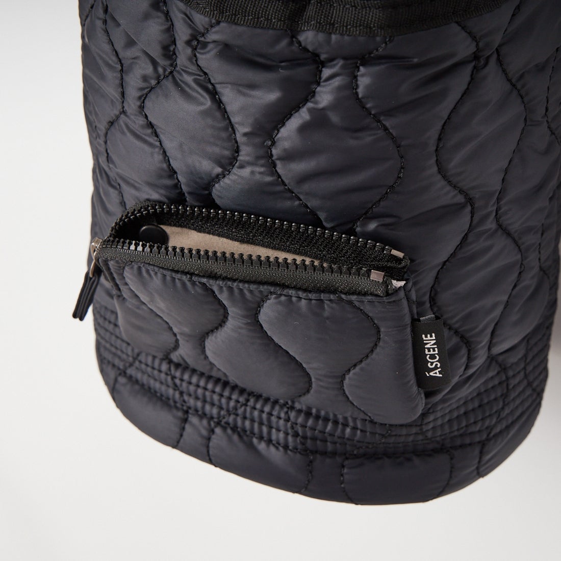 A SCENE [エーシーン] キルト巾着ショルダーバッグ [AS04-010] BLACK