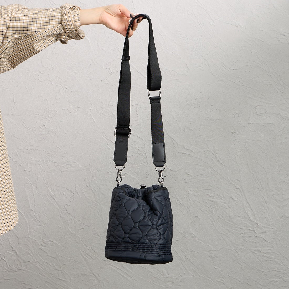 A SCENE [エーシーン] キルト巾着ショルダーバッグ [AS04-010] BLACK