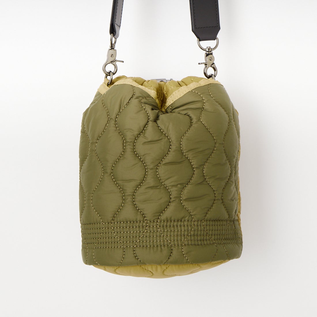 A SCENE [エーシーン] キルト巾着ショルダーバッグ [AS04-010] KHK/BEG