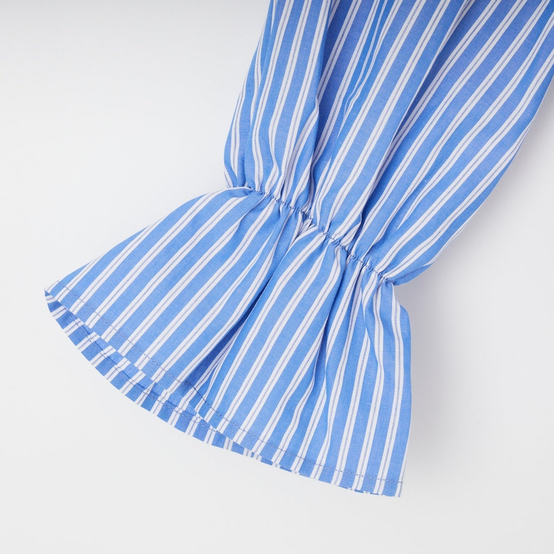 USINE [ユジーヌ] ラッフルカラーフリルブラウス [IN4-SH-6] BLUE ST