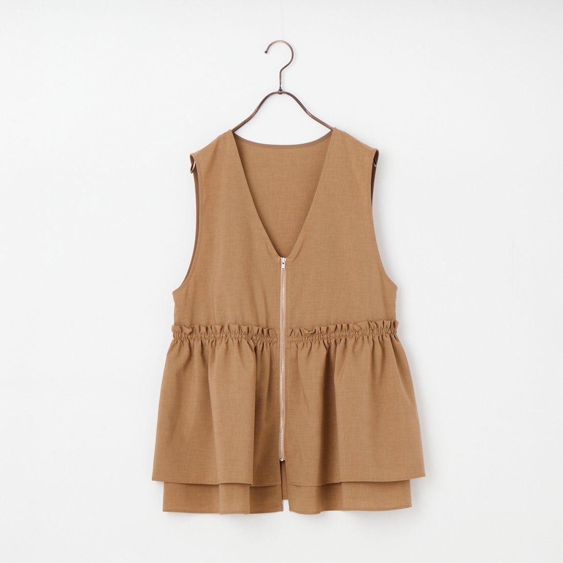 USINE [ユジーヌ] 機能素材ギャザーペプラムベスト [21267056] 033 ﾍﾞｰｼﾞｭ