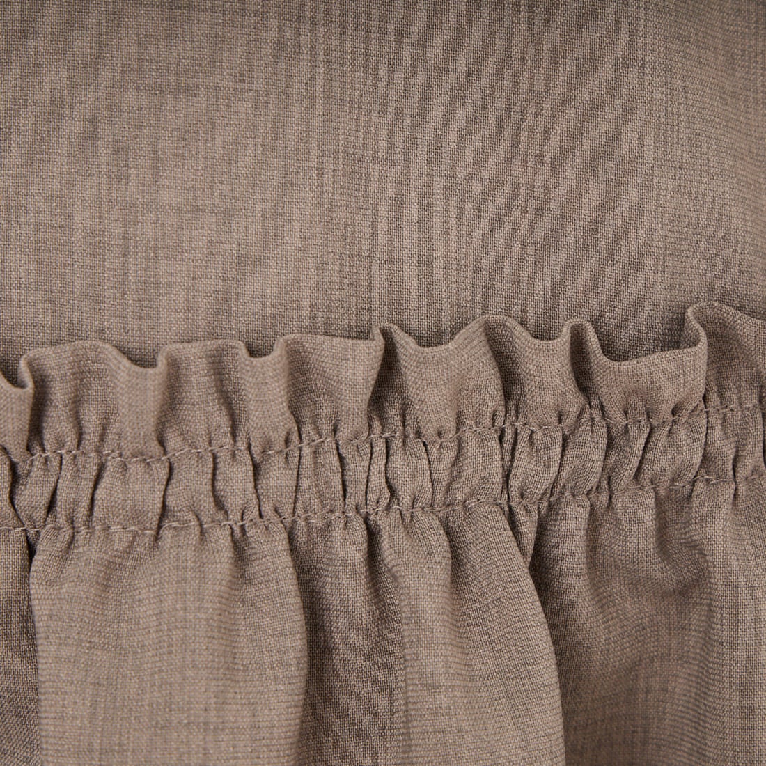 USINE [ユジーヌ] 機能素材ギャザーペプラムベスト [21267056] 035 ﾓｶ