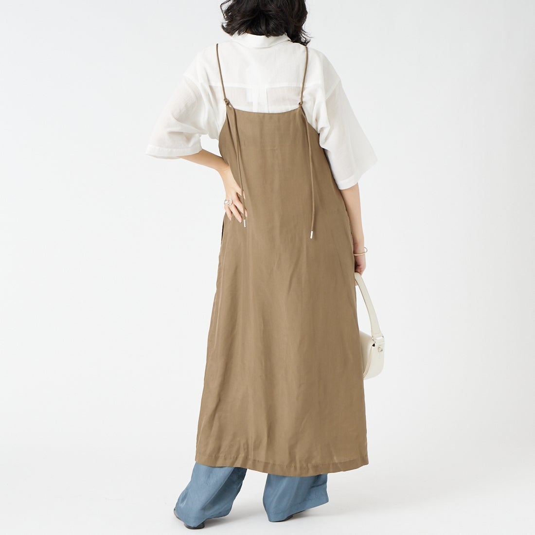USINE [ユジーヌ] キャミワンピース [21267062] 033 ﾍﾞｰｼﾞｭ &&モデル身長：162cm 着用サイズ：F&&