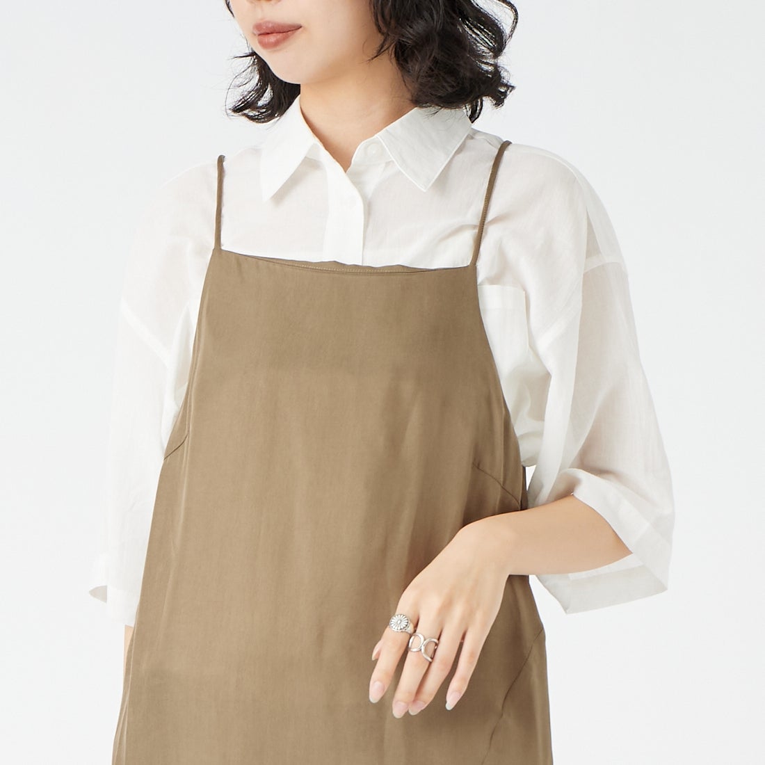 USINE [ユジーヌ] キャミワンピース [21267062] 033 ﾍﾞｰｼﾞｭ &&モデル身長：162cm 着用サイズ：F&&
