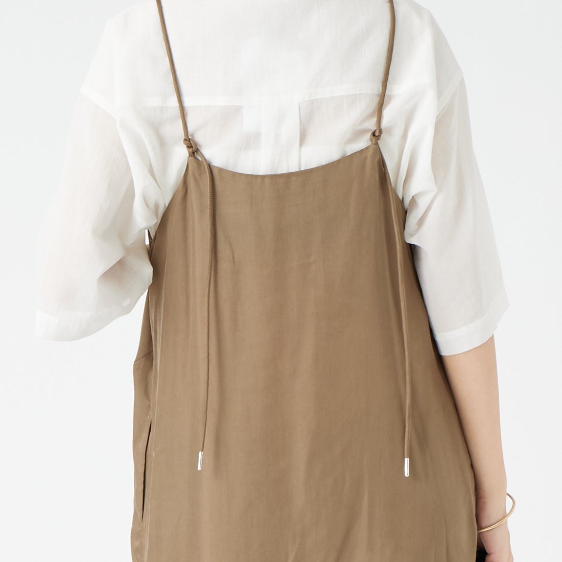 USINE [ユジーヌ] キャミワンピース [21267062] 033 ﾍﾞｰｼﾞｭ &&モデル身長：162cm 着用サイズ：F&&
