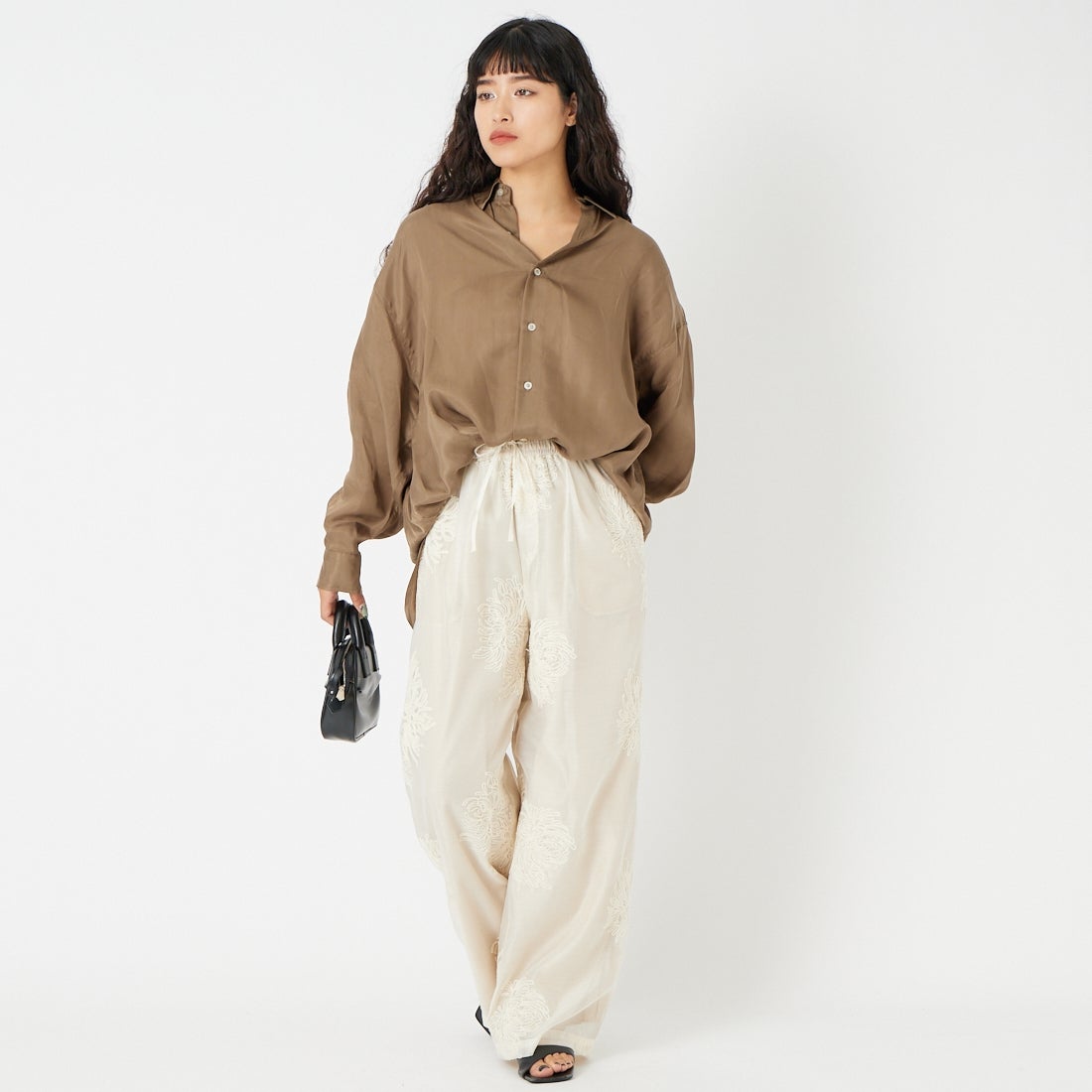 USINE [ユジーヌ] ワイドパンツ [21267064] 031 ﾎﾜｲﾄJQ &&モデル身長：162cm 着用サイズ：36&&