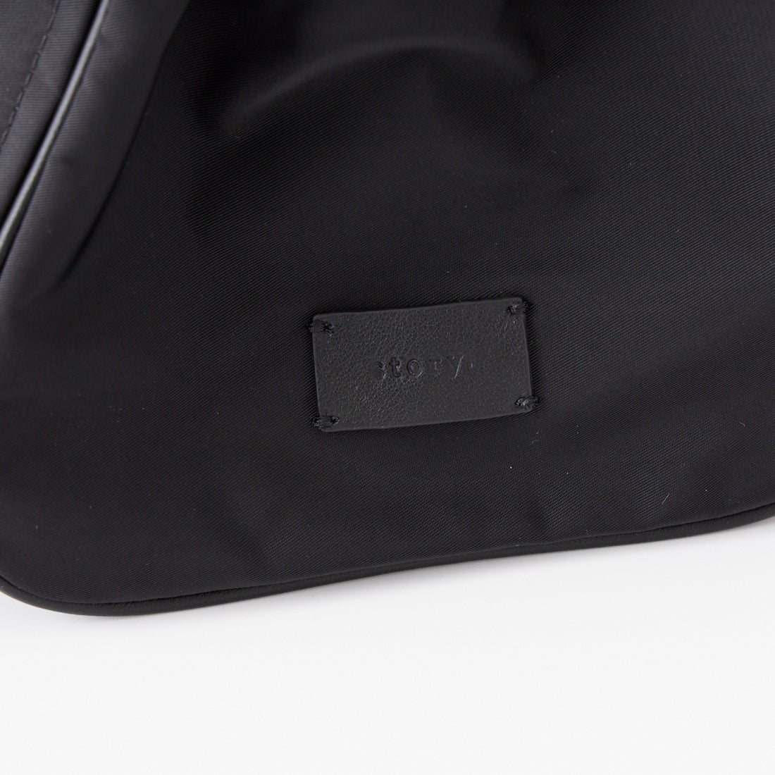 story. [ストーリー] ポリエステル ベルテッドトートバッグ L [3A-1723-4] 01 BLACK