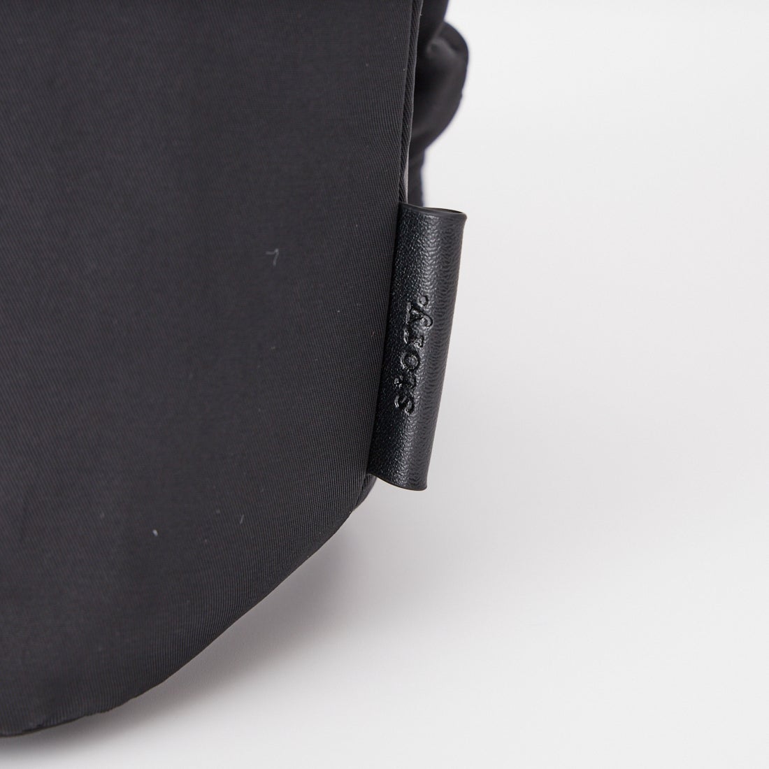 story. [ストーリー] ポリエステル ギャザーストラップハンドバッグ [3A-1847-4] 01 BLACK