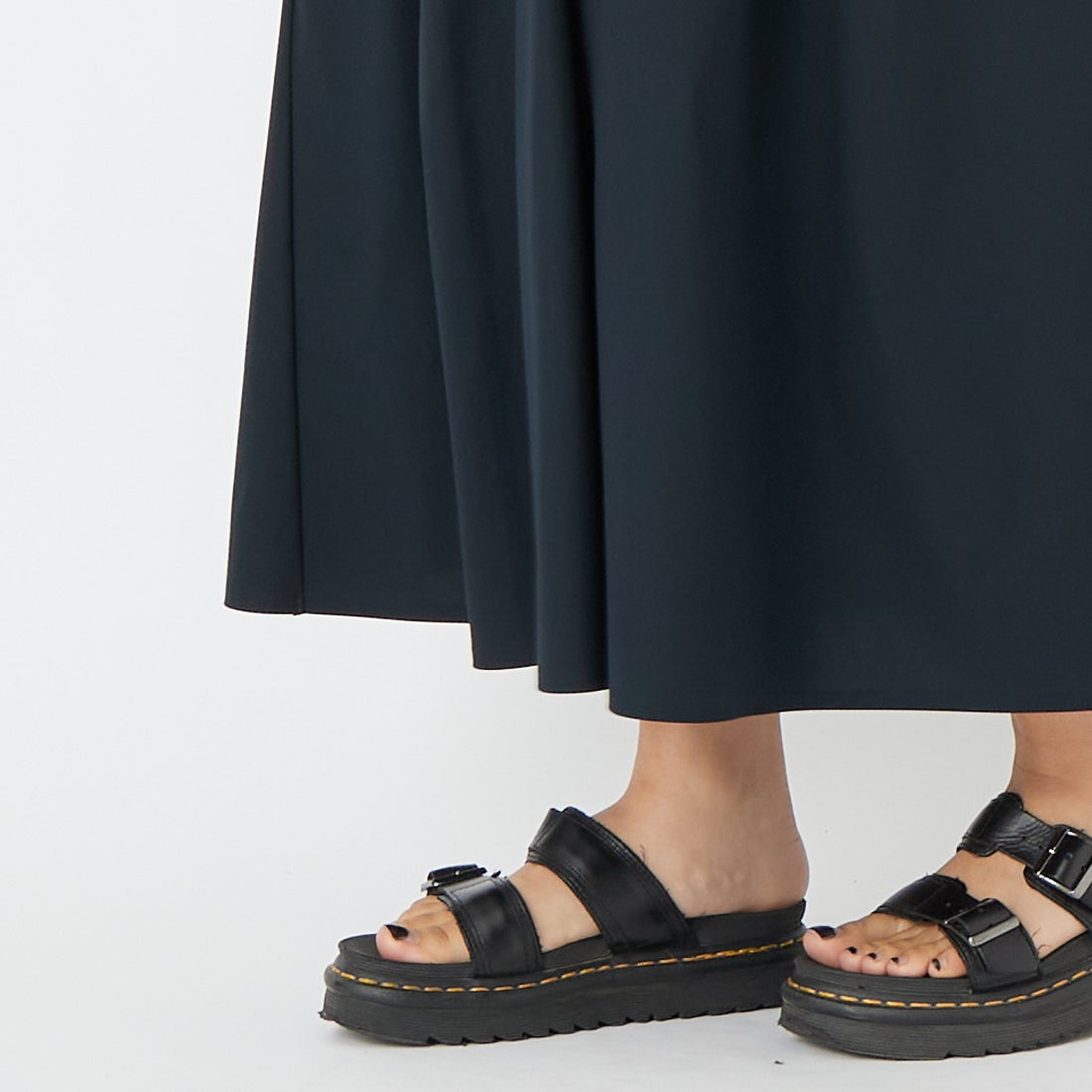 THE NORTH FACE [ザ ノースフェイス] マタニティスイングラックスワンピース [NTM12602] K &&モデル身長：162cm 着用サイズ：L/XL&&