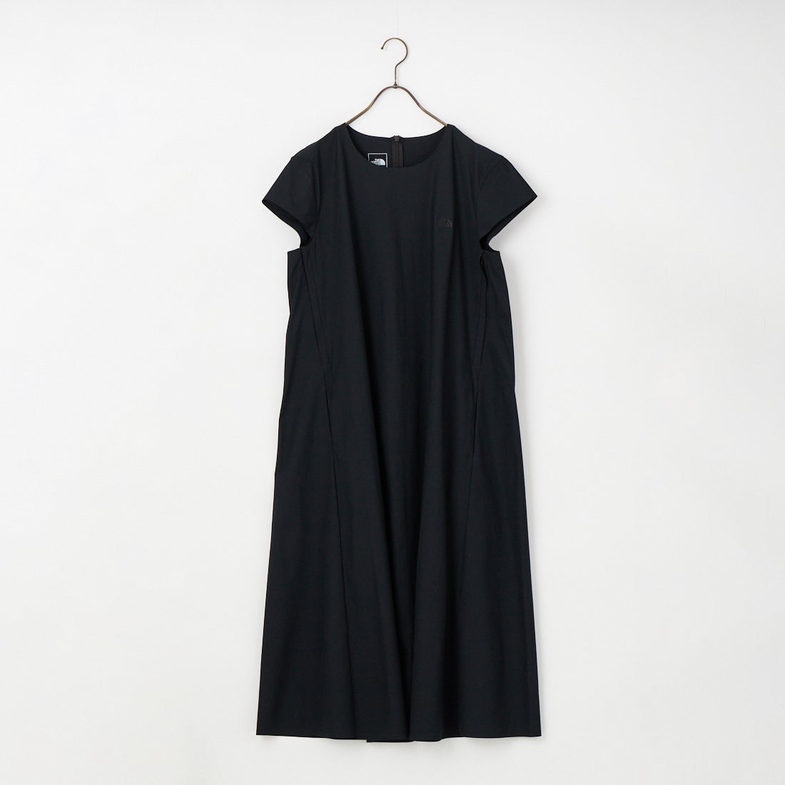 THE NORTH FACE [ザ ノースフェイス] マタニティスイングラックスワンピース [NTM12602] K