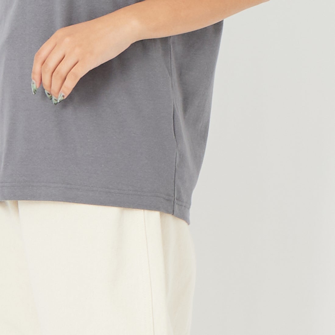 THE NORTH FACE [ザ ノースフェイス] ショートスリーブズーピッカーティー [NT32659] SP &&モデル身長：162cm 着用サイズ：S&&