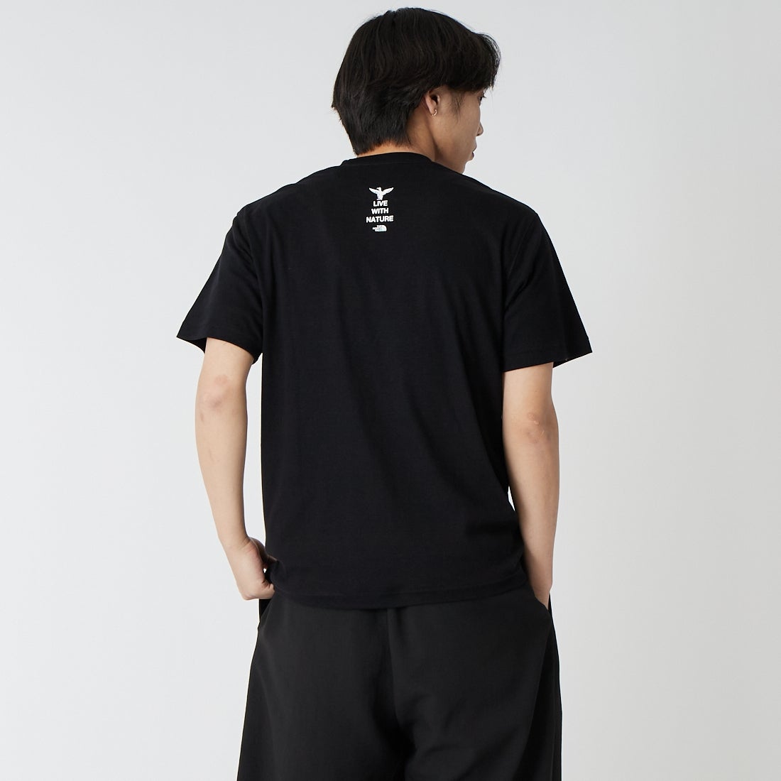 THE NORTH FACE [ザ ノースフェイス] ショートスリーブズーピッカーティー [NT32659] K &&モデル身長：179cm 着用サイズ：M&&