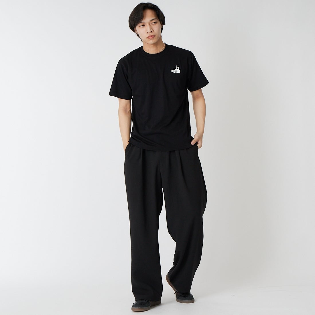 THE NORTH FACE [ザ ノースフェイス] ショートスリーブズーピッカーティー [NT32659] K &&モデル身長：179cm 着用サイズ：M&&