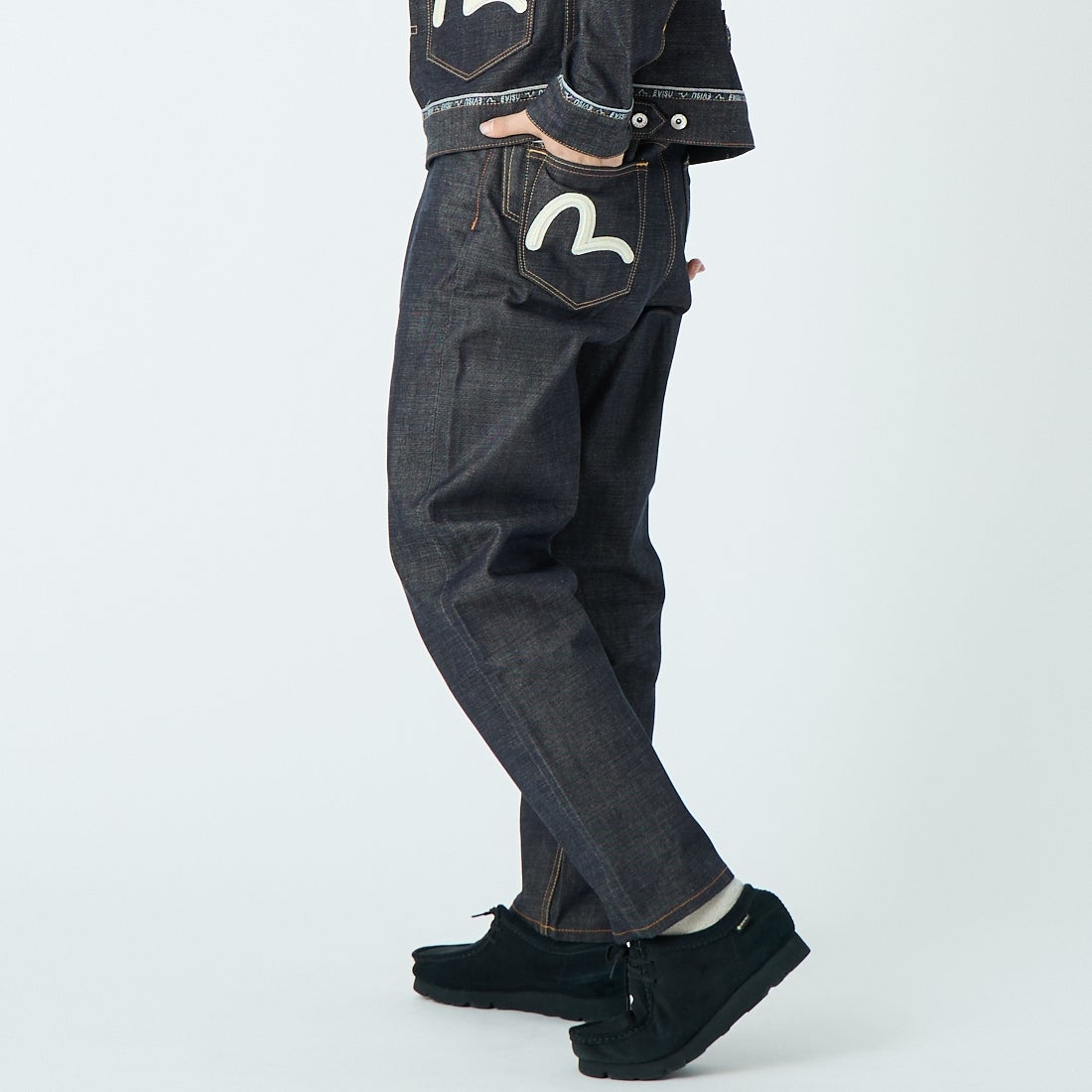 EVISU [エヴィス] 7ポケットロゴカモメ刺繍 ジーンズ [2ESHTM6JE1036] INDIGO &&モデル身長：179cm 着用サイズ：30&&