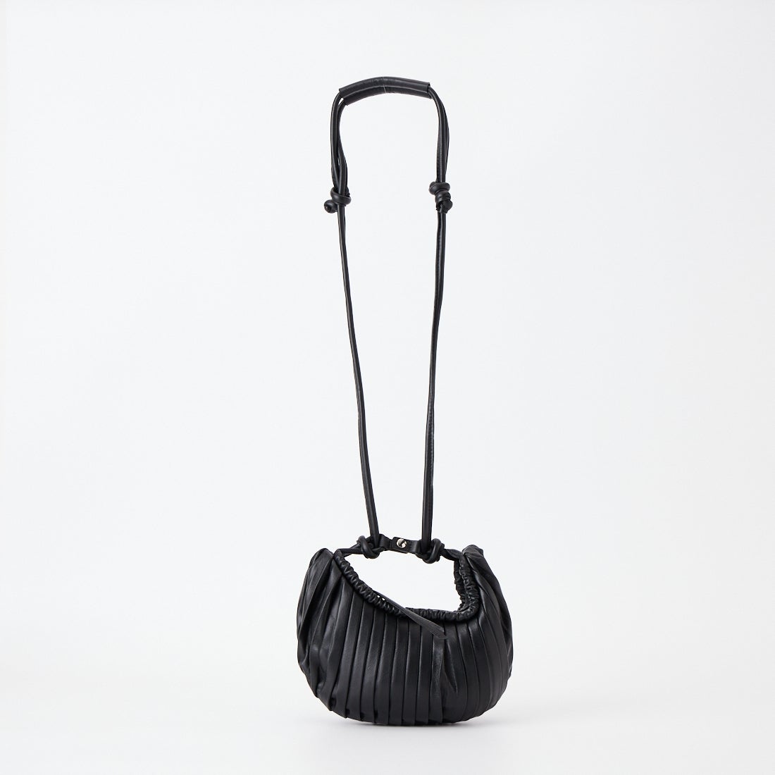 01 BLACK