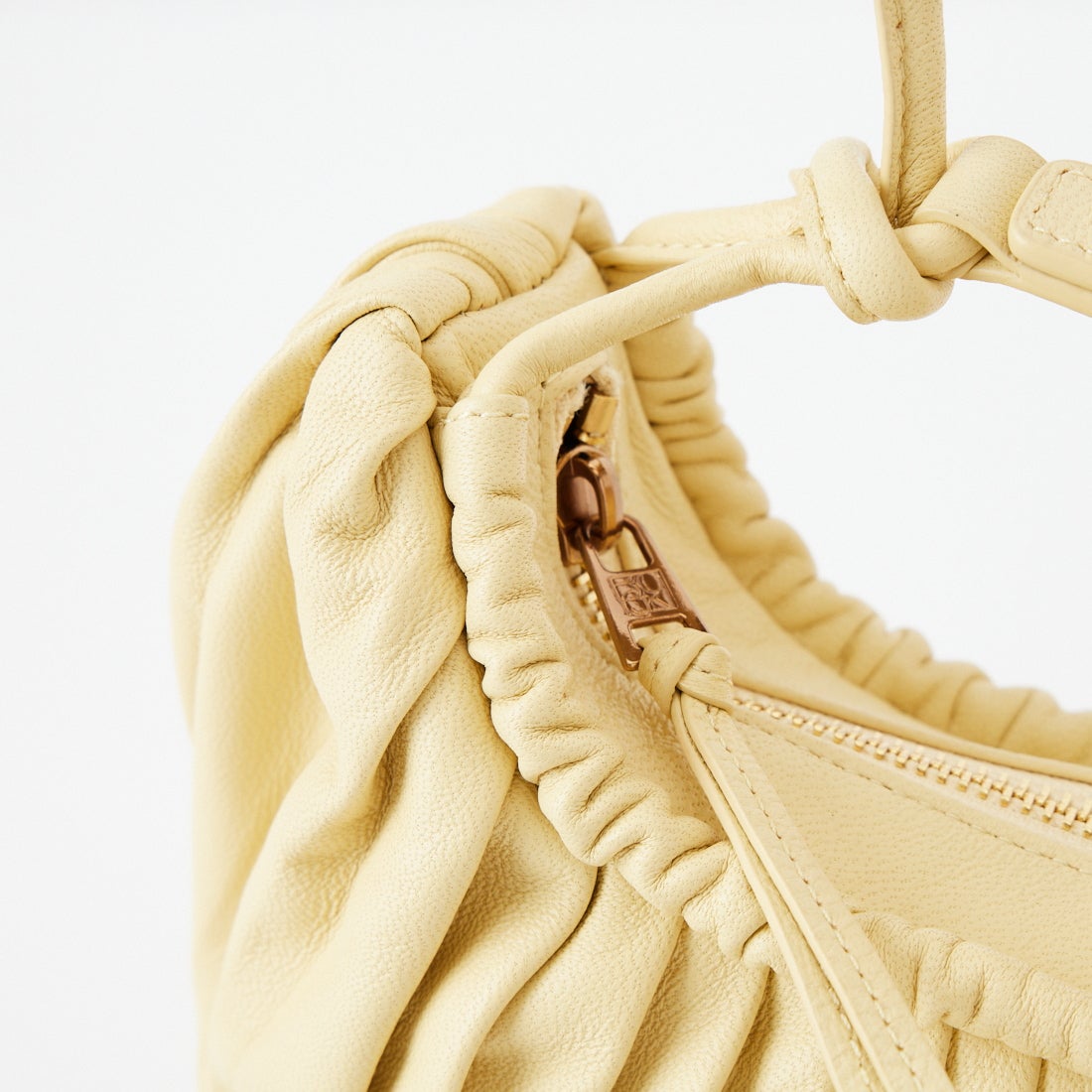 BOGKI [ボグキ] RIPPLE クロスボディバッグ [S24CB01] 85 LEMON B