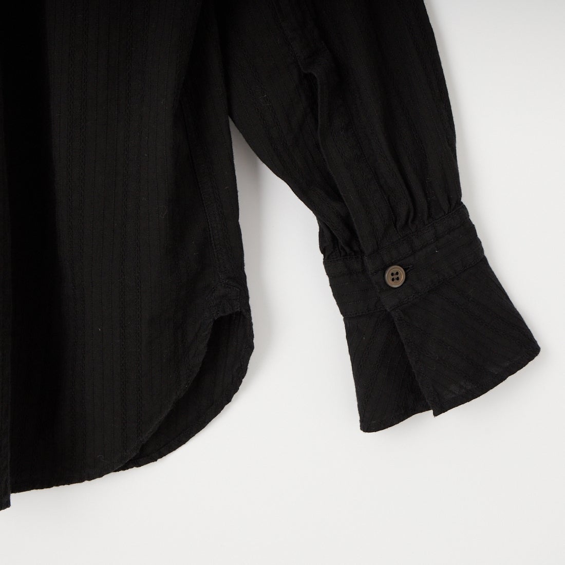 Oblada [オブラダ] オーバーダイ ラッフルブラウス [S2610SH07] BLACK