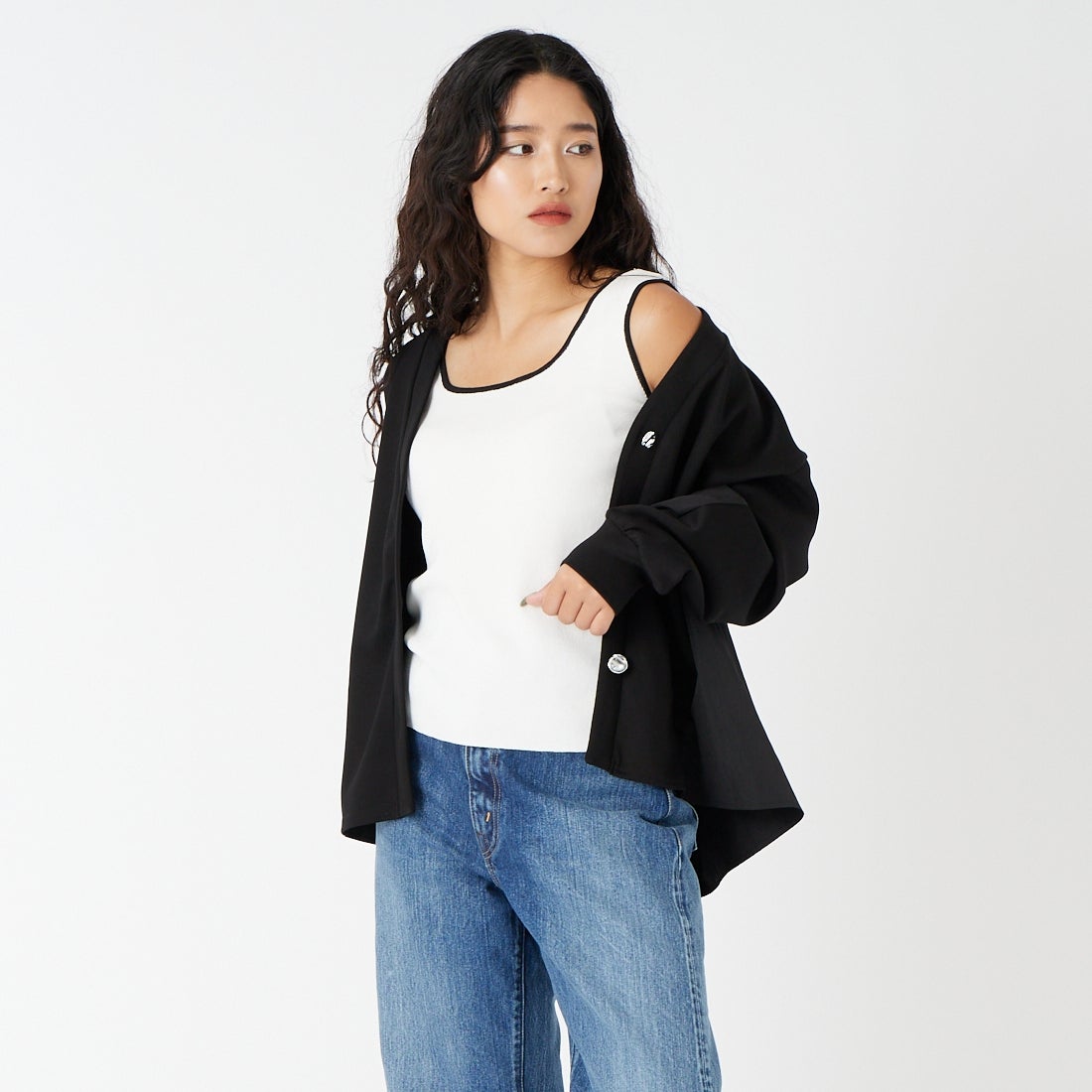 ｵﾌ/ﾌﾞﾗｯｸ&&モデル身長：162cm 着用サイズ：2&&