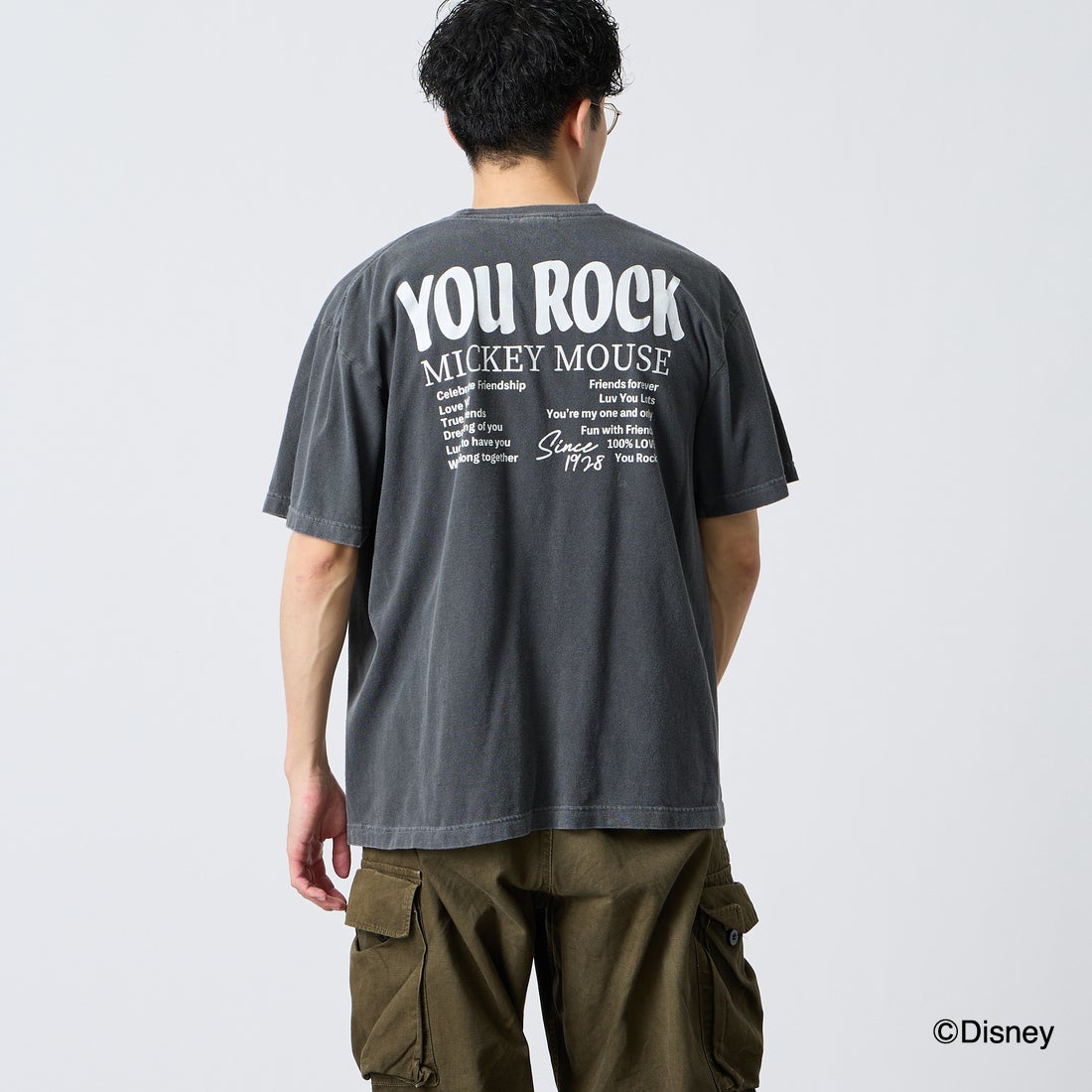 GOOD ROCK SPEED [グッドロックスピード] 別注 MICKEY MOUSE / クラックプリントTシャツ [INTN-071-JF] CHARCOAL &&モデル身長：168cm 着用サイズ：L&&
