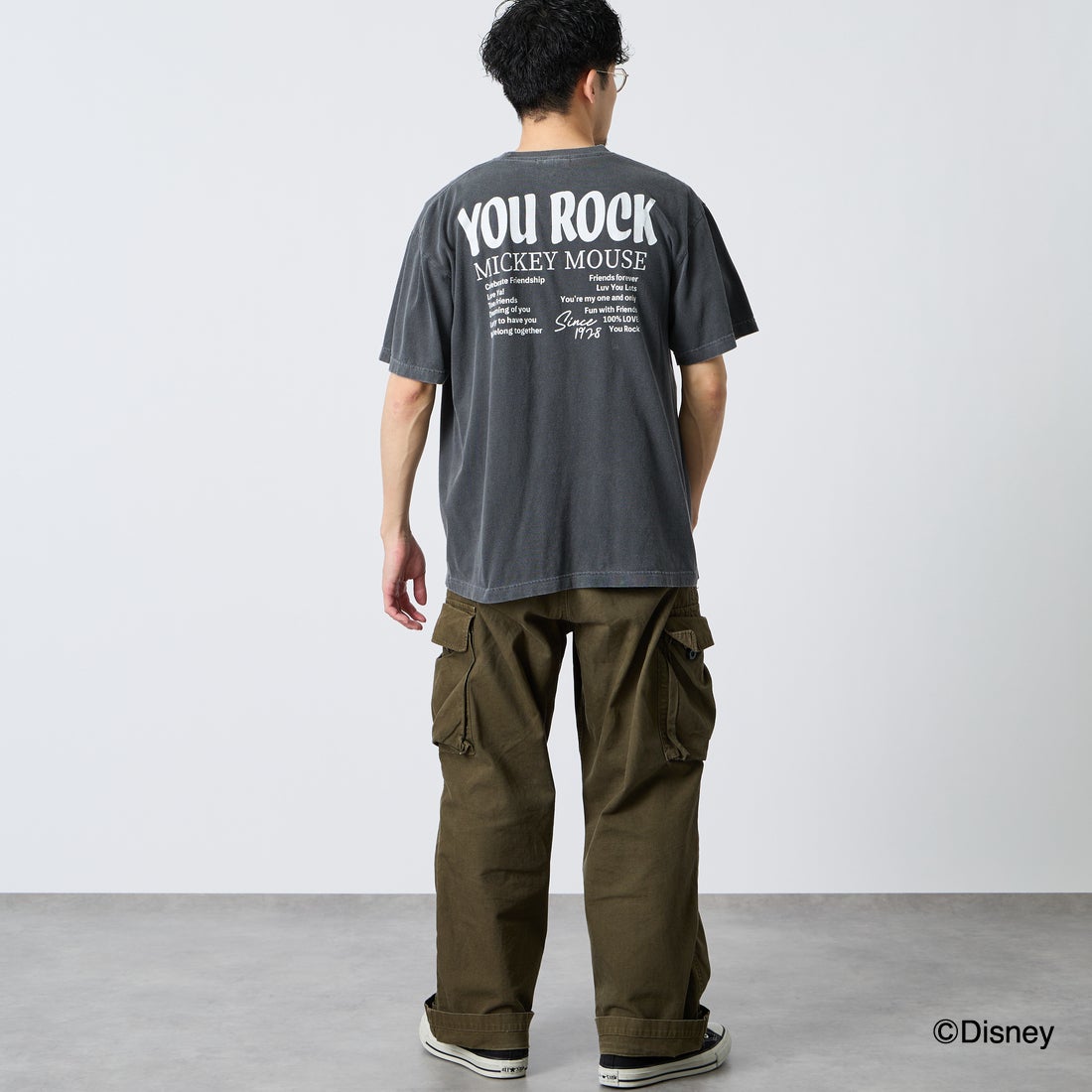 GOOD ROCK SPEED [グッドロックスピード] 別注 MICKEY MOUSE / クラックプリントTシャツ [INTN-071-JF] CHARCOAL &&モデル身長：168cm 着用サイズ：L&&