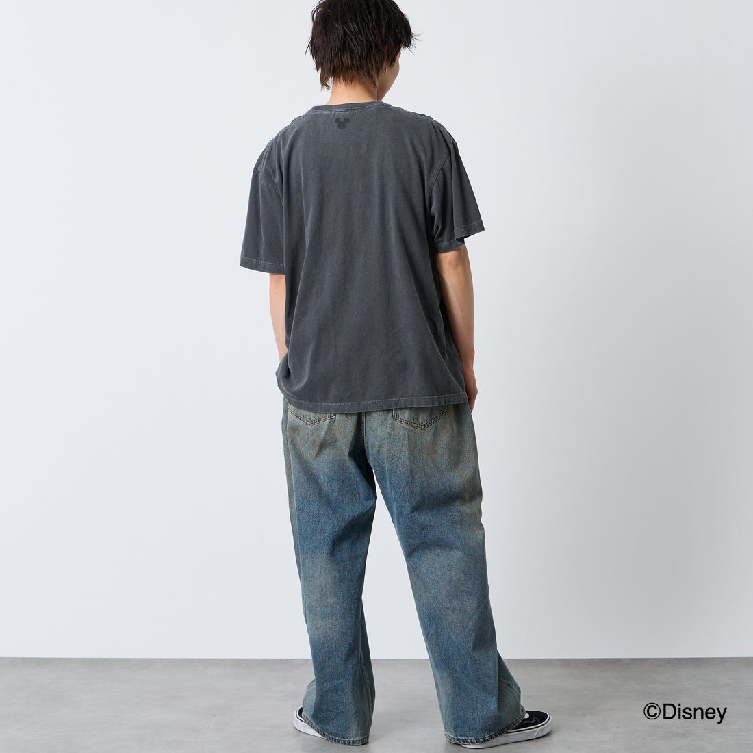 GOOD ROCK SPEED [グッドロックスピード] 別注 MICKEY MOUSE / フロッキープリントTシャツ [INTN-070-JF] CHARCOAL &&モデル身長：177cm 着用サイズ：XL&&